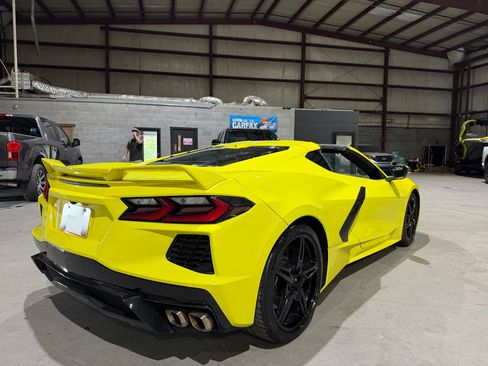 Used 2020 Chevrolet Corvette Stingray Premium Cpe w/ 3LT Preferred Equipment Group RWD image 5