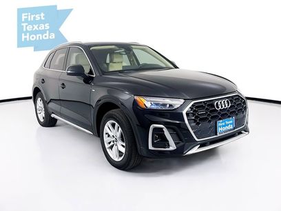Used 2024 Audi Q5 2.0T Premium w/ Convenience Package