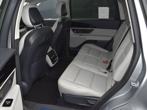 New 2026 Lincoln Nautilus Reserve w/ Jet Appearance Package image 11