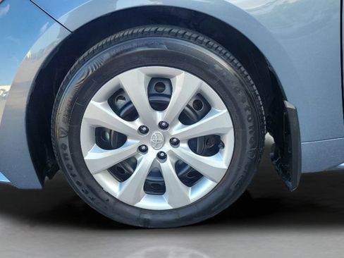 Certified 2025 Toyota Corolla LE FWD image 25