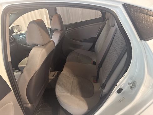 Used 2015 Hyundai Accent GLS w/ Option Group 02 image 12