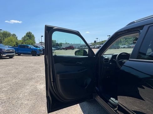 Used 2025 Chevrolet TrailBlazer LT FWD image 14