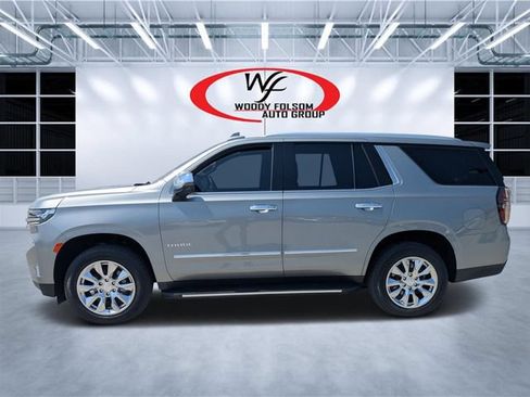 Used 2023 Chevrolet Tahoe LT w/ LT Signature Package AWD/4WD image 6