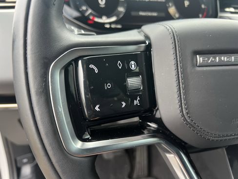 Certified 2025 Land Rover Range Rover Sport S image 22