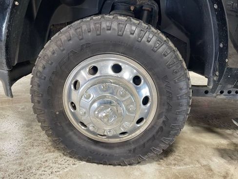 Used 2022 RAM 3500 Limited AWD/4WD image 10