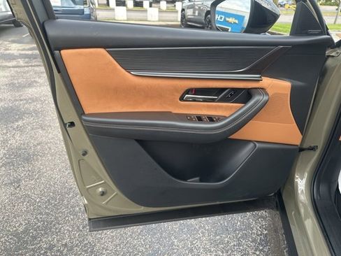 Used 2025 MAZDA CX-70 3.3 Turbo S w/ Premium Plus image 11