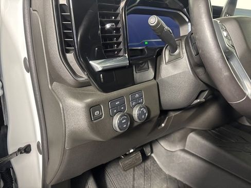 Used 2023 Chevrolet Silverado 1500 LT image 15