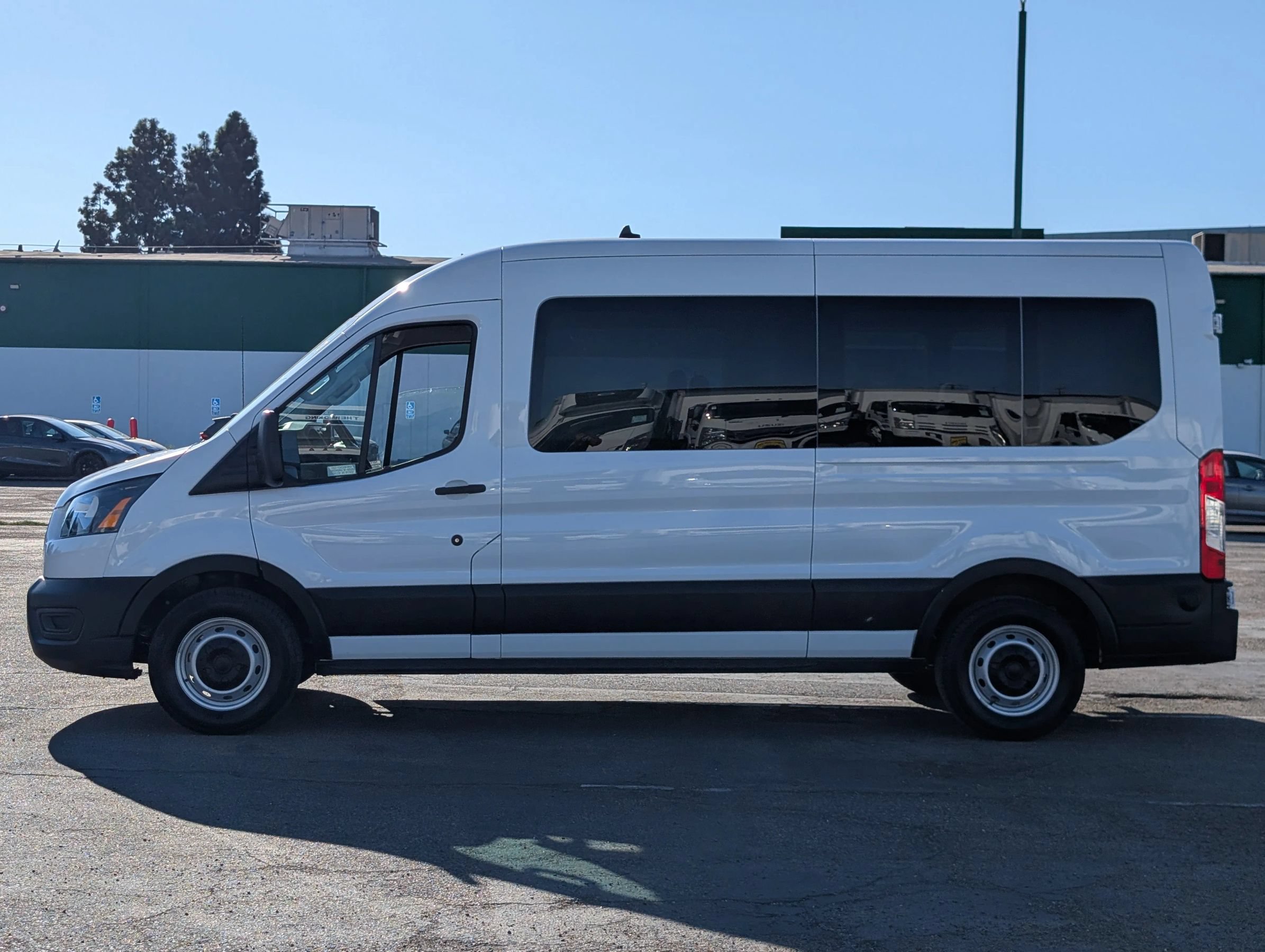Used 2024 Ford Transit 350 XL RWD image 4