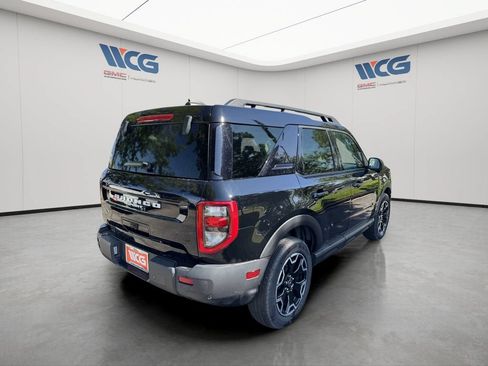 Used 2025 Ford Bronco Sport Outer Banks w/ Outer Banks Tech Package+ AWD/4WD image 3