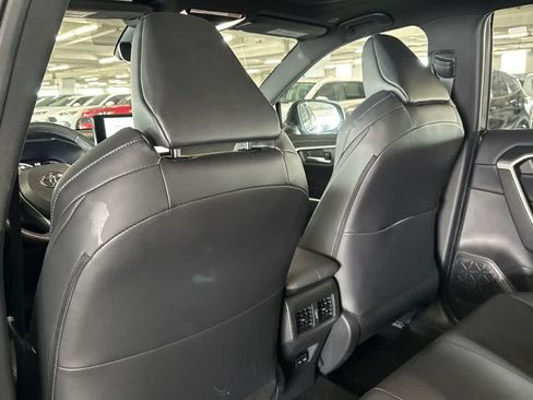 Used 2023 Toyota RAV4 XSE AWD/4WD image 22