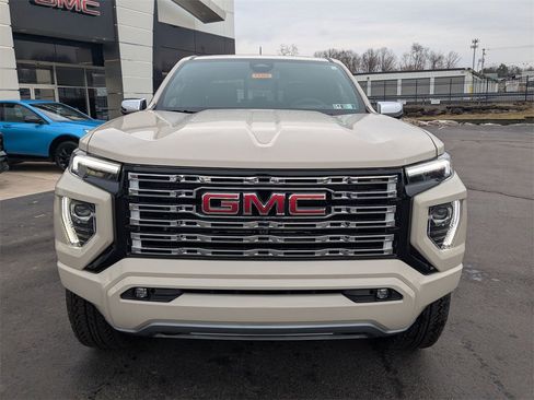 New 2026 GMC Canyon Denali image 2