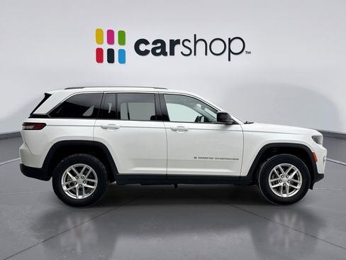 Used 2023 Jeep Grand Cherokee Laredo w/ Luxury Tech Group I image 6