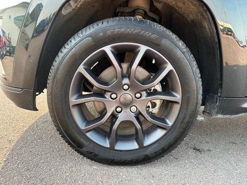 Used 2020 Jeep Grand Cherokee High Altitude AWD/4WD image 40