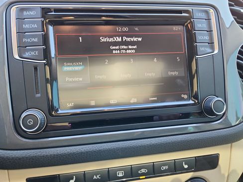 Used 2017 Volkswagen Tiguan Wolfsburg Edition AWD/4WD image 26