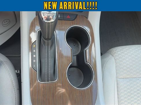 Used 2018 GMC Acadia SLE w/ LPO, Protection Package FWD image 24
