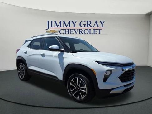 New 2026 Chevrolet TrailBlazer LT w/ LT Cold Weather Package image 7