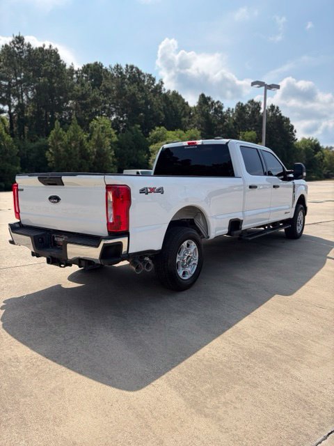 Used 2025 Ford F250 XLT w/ F-250 >10K GVWR Package AWD/4WD image 5