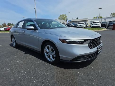 Used 2024 Honda Accord LX image 5