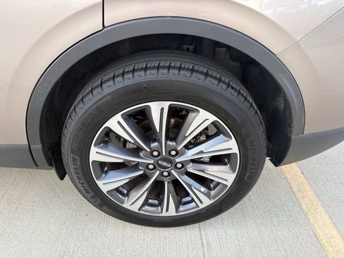 Used 2020 Lincoln Corsair Reserve w/ Elements Package image 35