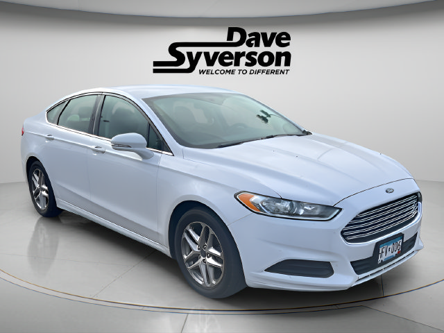 Used 2013 Ford Fusion SE FWD image 3
