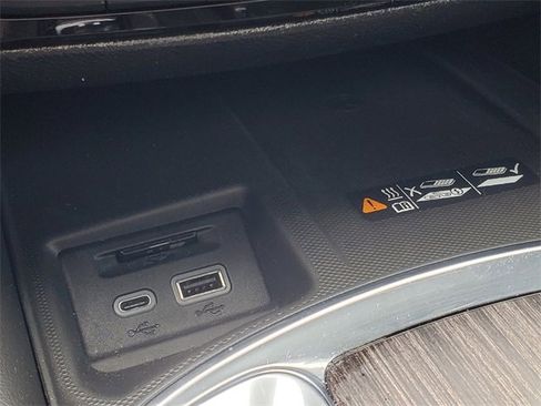 Used 2022 Buick Enclave Avenir w/ LPO, Floor Liner Package image 26