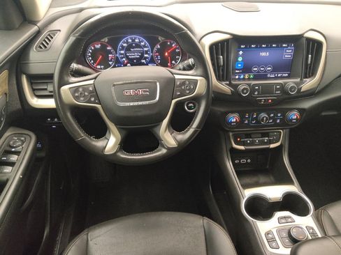 Used 2022 GMC Terrain Denali w/ Denali Premium Package AWD/4WD image 22