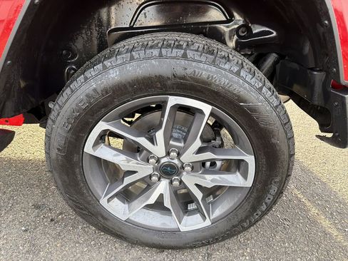 Used 2024 Jeep Wrangler Unlimited w/ Convenience Group image 32