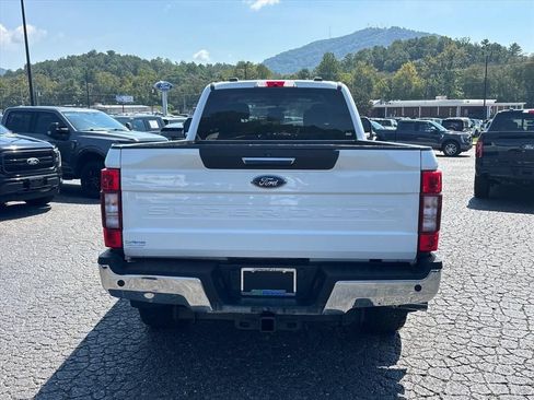 Used 2021 Ford F250 XLT w/ XLT Premium Package AWD/4WD image 6
