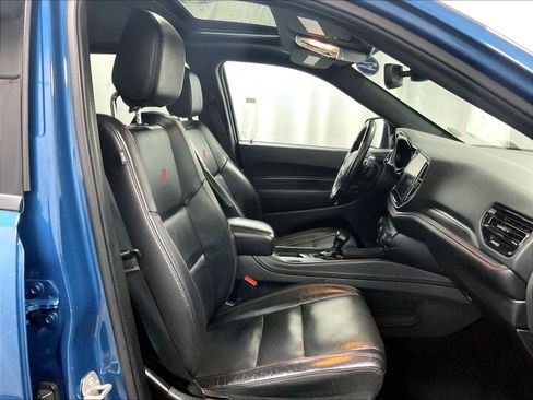 Used 2024 Dodge Durango GT image 11