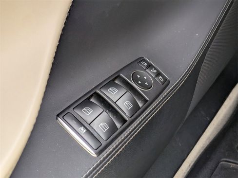 Used 2019 Tesla Model S 100D image 26