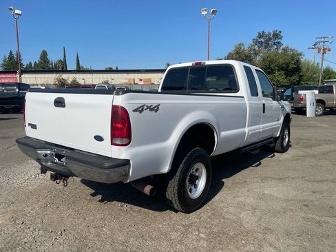 Used 2004 Ford F350 XLT AWD/4WD image 4
