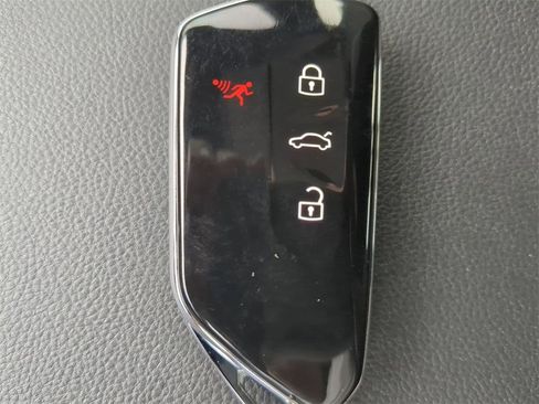 Used 2023 Volkswagen GTI Autobahn image 30