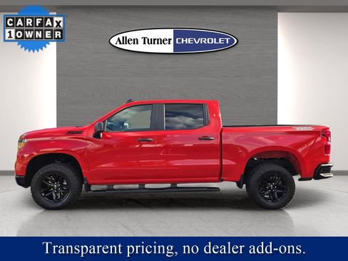Used 2023 Chevrolet Silverado 1500 Custom Trail Boss w/ LPO, Dark Essentials Package image 10