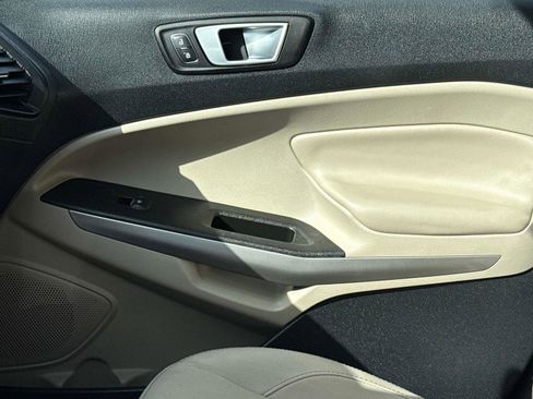 Used 2021 Ford EcoSport Titanium w/ Interior Protection Package FWD image 20