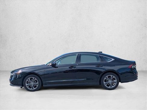 Used 2023 Honda Accord EX image 8