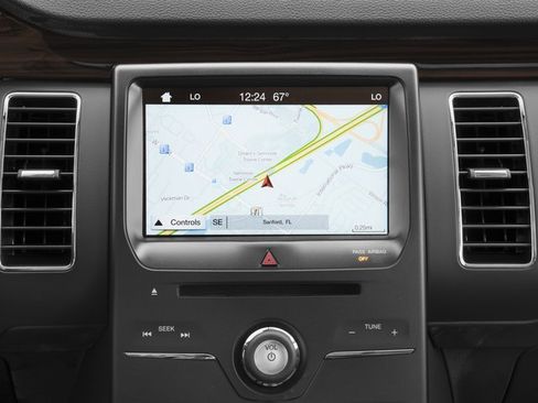 Used 2018 Ford Flex SEL image 20