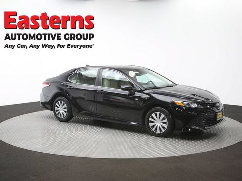 Used 2020 Toyota Camry LE w/ Fleet Convenience Package FWD image 47
