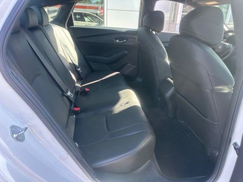 Used 2023 Honda Accord Sport image 9