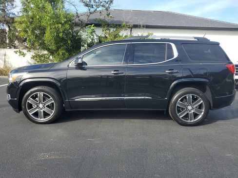 Used 2019 GMC Acadia Denali w/ Technology Package image 2
