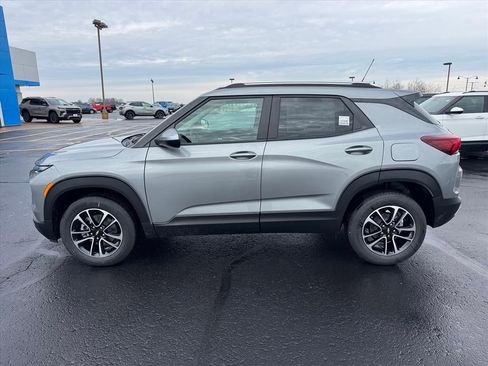 New 2026 Chevrolet TrailBlazer LT w/ Driver Confidence Package image 2