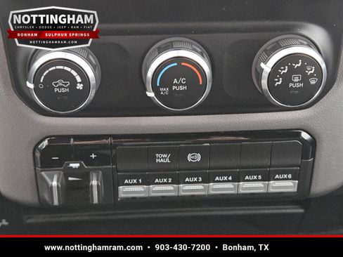 Used 2024 RAM 3500 SLT w/ Quick Order Package 2YG SLT AWD/4WD image 13