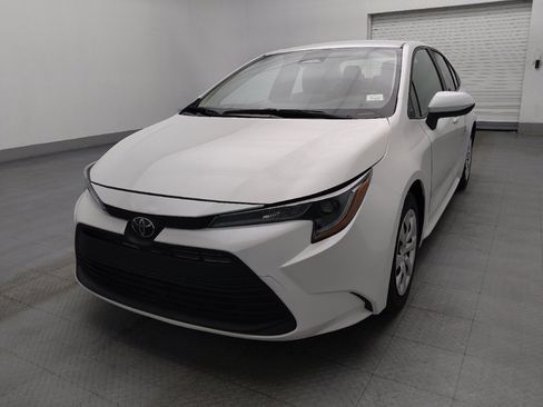 Used 2025 Toyota Corolla LE FWD image 15