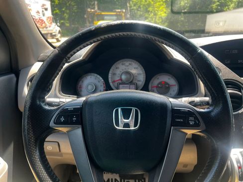 Used 2011 Honda Pilot EX-L image 16