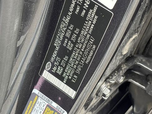 Used 2023 Hyundai Elantra SEL w/ Convenience Package image 12