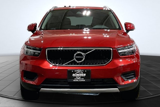 Used 2020 Volvo XC40 T5 Momentum AWD/4WD image 3
