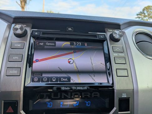 Used 2018 Toyota Tundra Platinum image 22