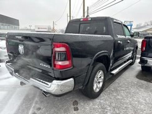 Used 2019 RAM 1500 Laramie image 7