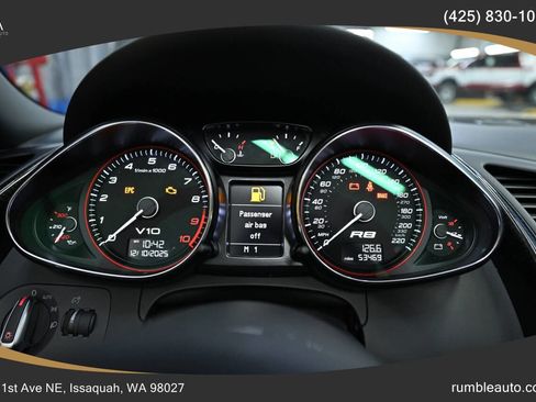 Used 2011 Audi R8 V10 image 9