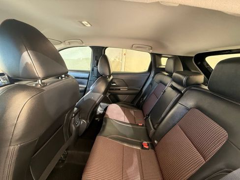 Used 2025 Nissan Kicks SR FWD image 26