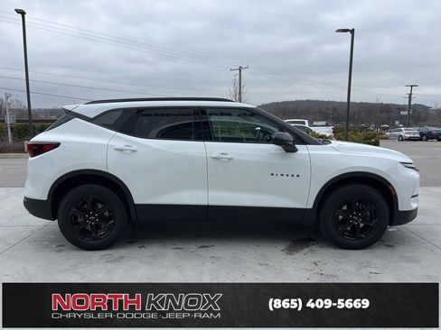Used 2024 Chevrolet Blazer LT image 20